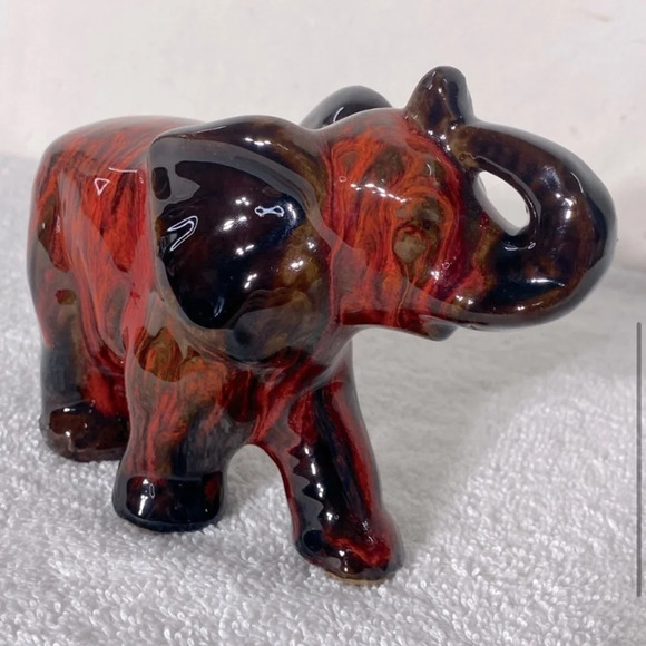 Vintage Canuck Pottery Orange Brown  Glaze Ceramic Elephant Figurine - Picture 5 of 10